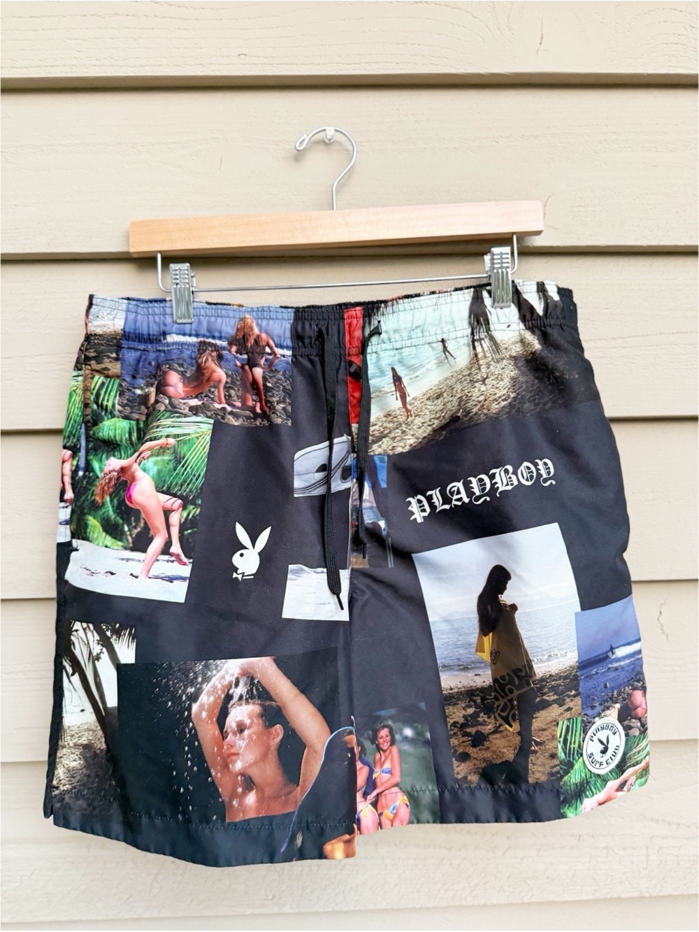PLAYBOY Black Multicolor Collage Beach Print Swim Shorts L